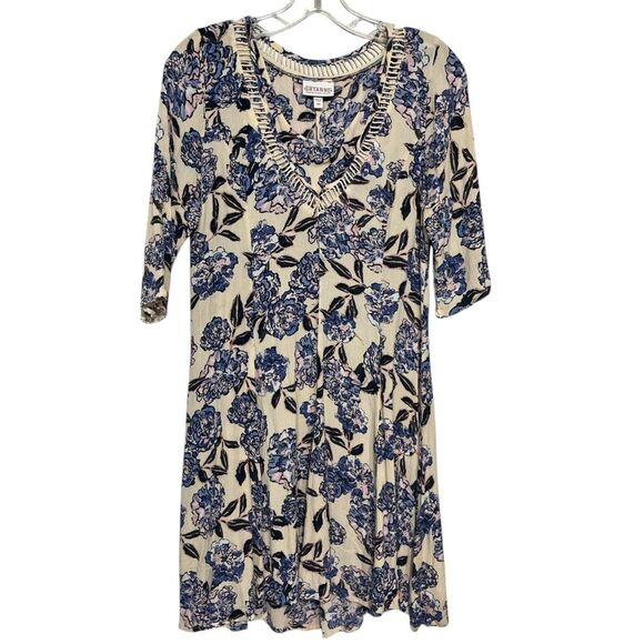 Shyanne Dresses & Skirts - Shyanne Country Boho floral print midi flowy v-neck dress western Ranch cowgirl